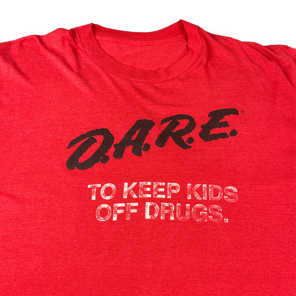 Vintage 80s Dare To Keep Kids Off Drugs T-Shirt school program say no LARGE/XL - Picture 2 of 6